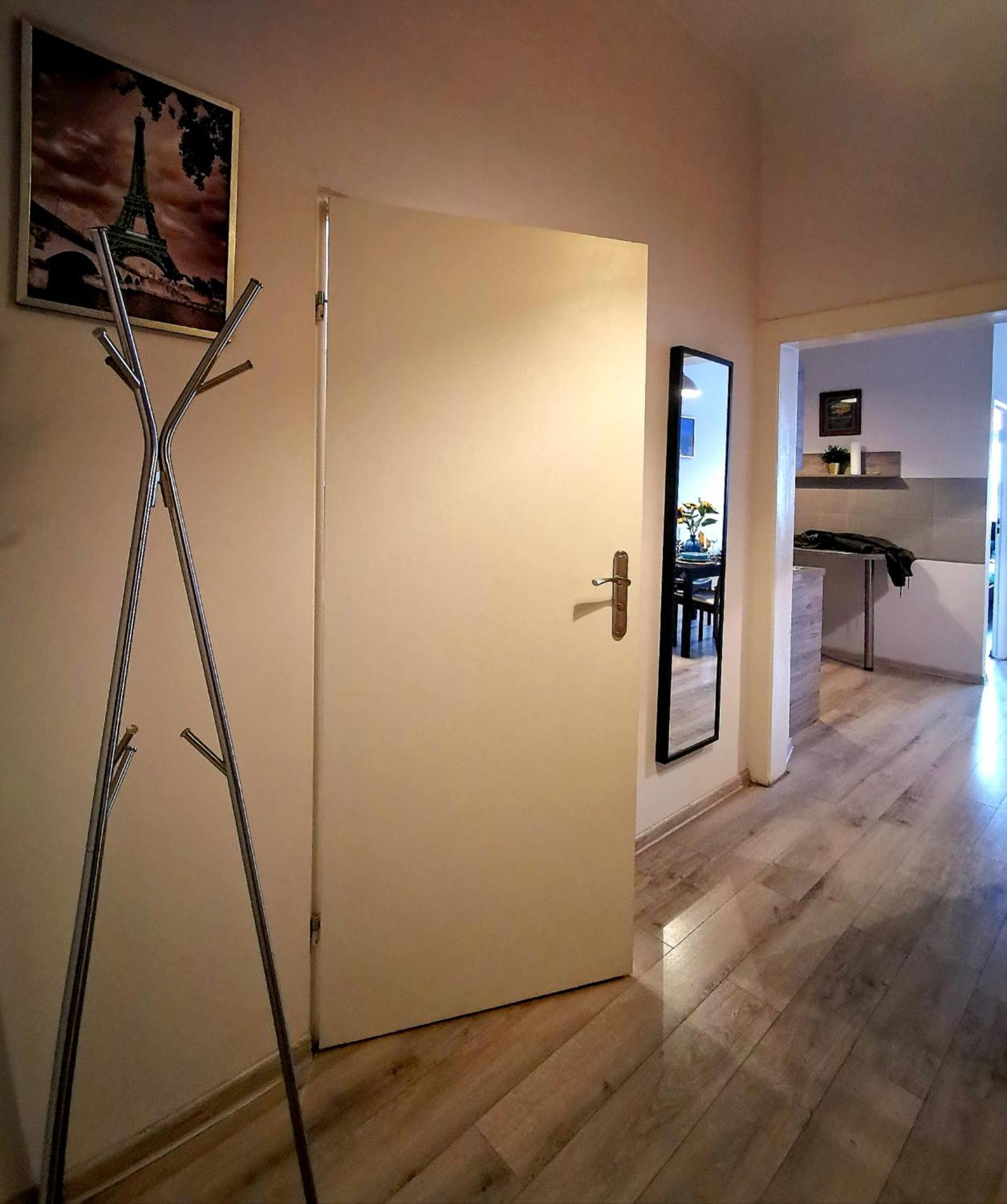 One-bedroom Flat In Stradom! Lem , Stradomska 5, 17 Apartament *